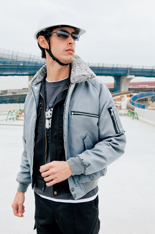 種類21：011ピュアホワイト/LL AZ-10549 アイトス 裏ボア防寒ブルゾン