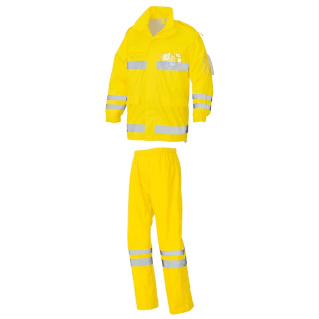 新品☆警察官！指導員★交通☆最新雨合羽上下セット 新品☆警察官！指導員☆交通☆最新雨合羽上下セットの通販 by